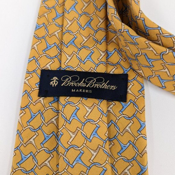 Brooks Brothers Makers Tie Mustard Gold Blue Pure Silk USA Made Chain Bit Print - Picture 2 of 7